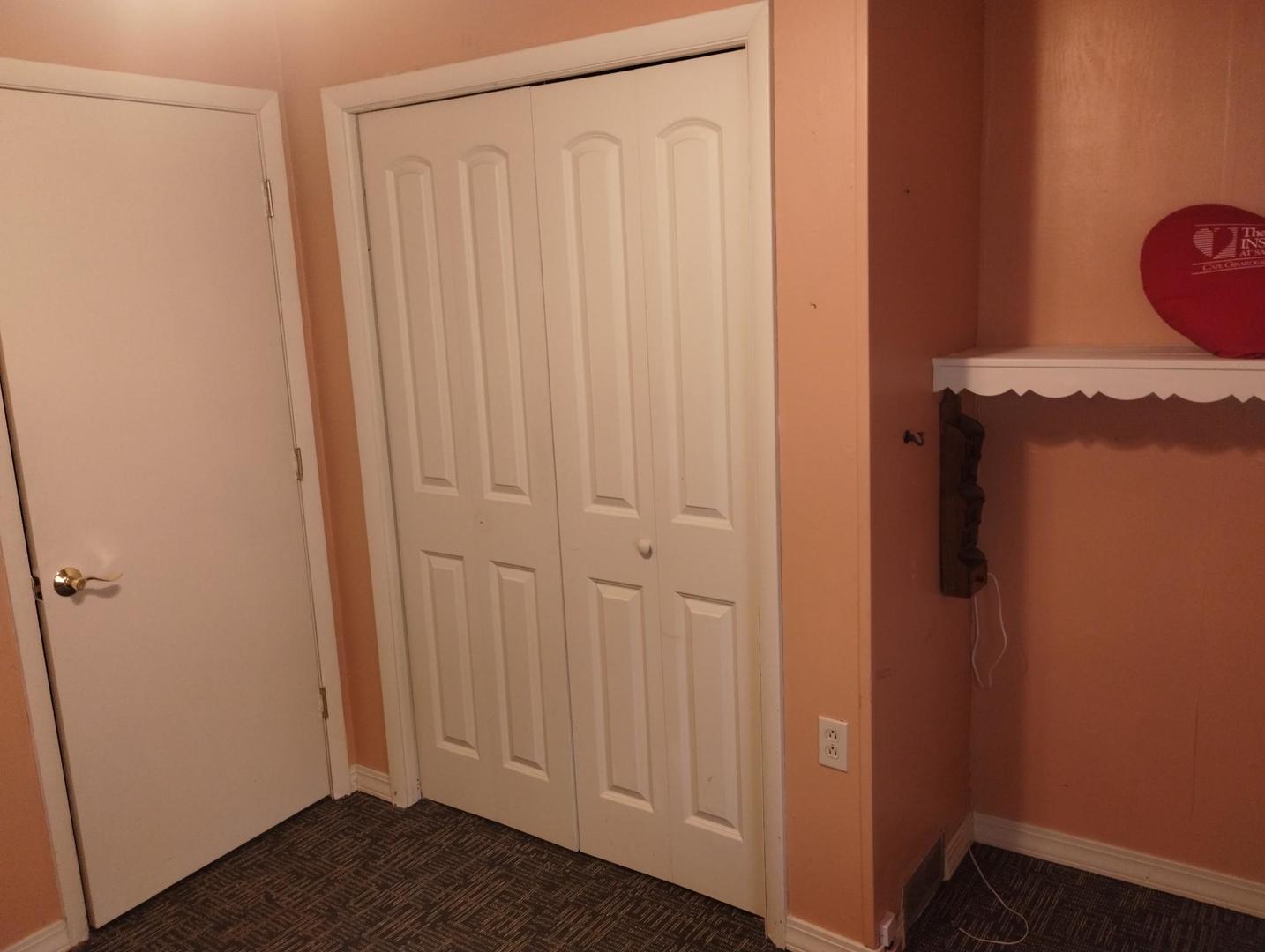 102 S J Street Property Photo 12