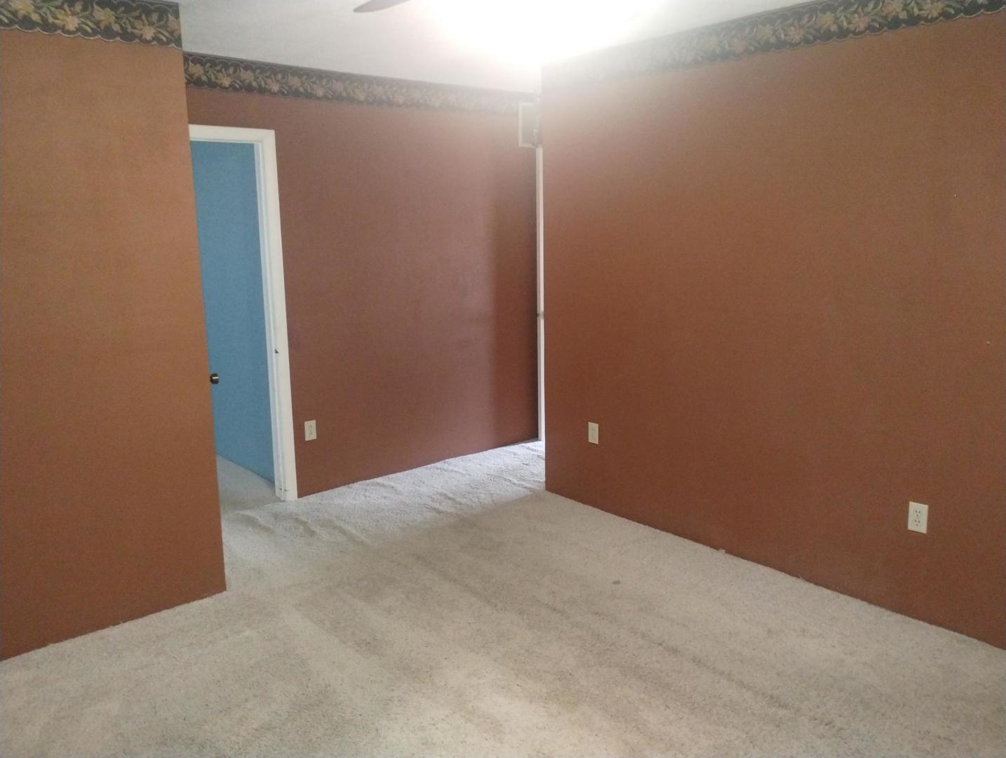 102 S J Street Property Photo 22