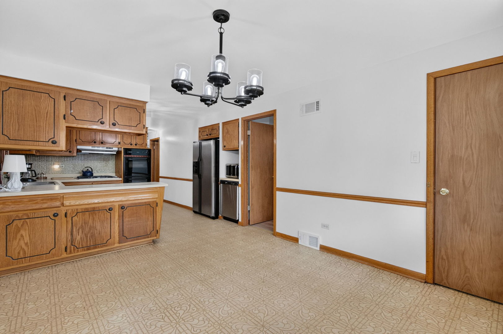 7001 W 81st Street Property Photo 13