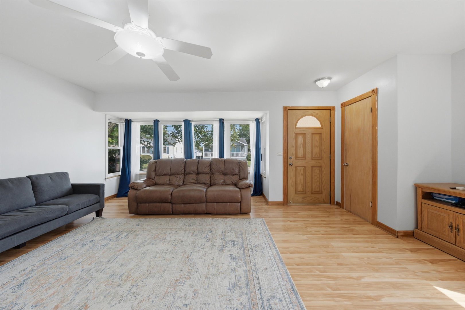 17946 Hickory Street Property Photo 6