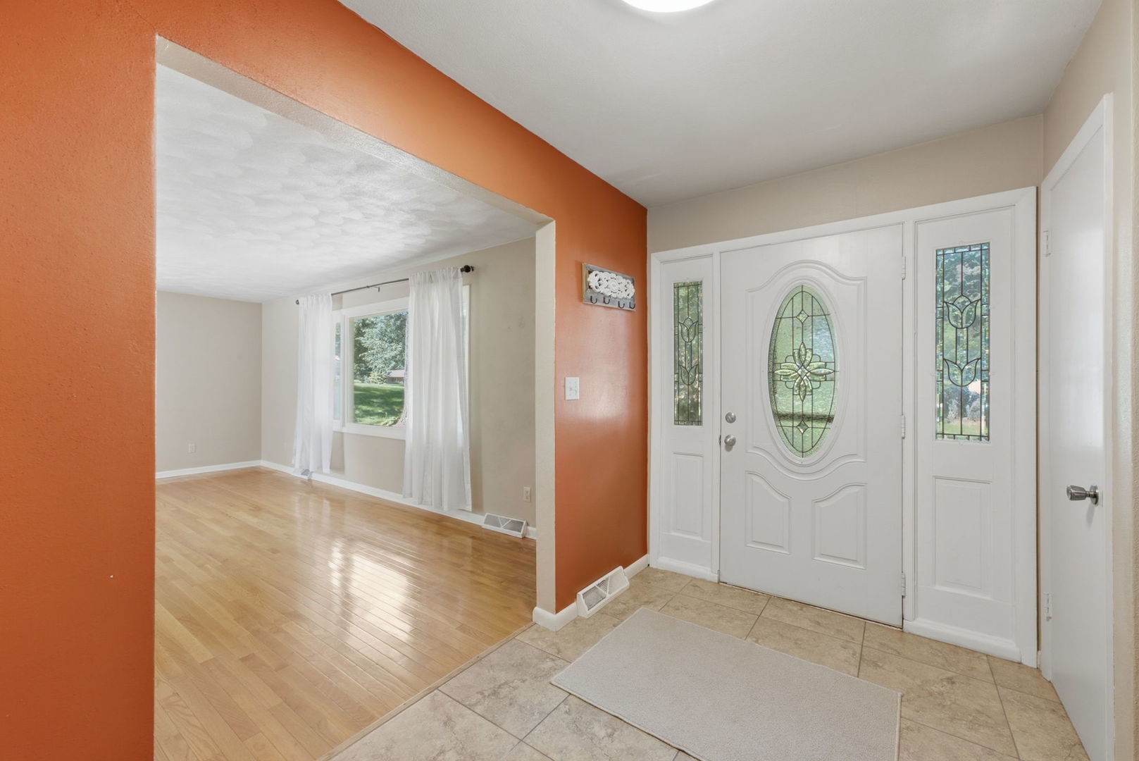 4 Timberlane Drive Property Photo 4