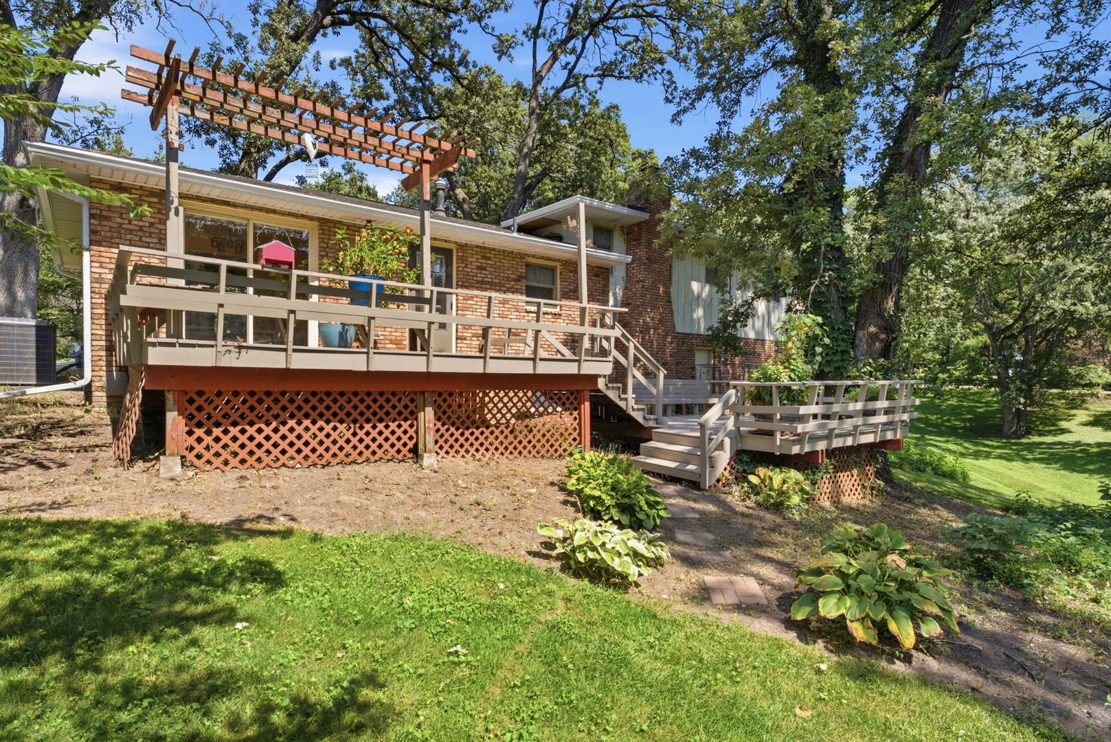 4 Timberlane Drive Property Photo 32