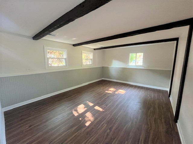 17 S Winston Drive Property Photo 3