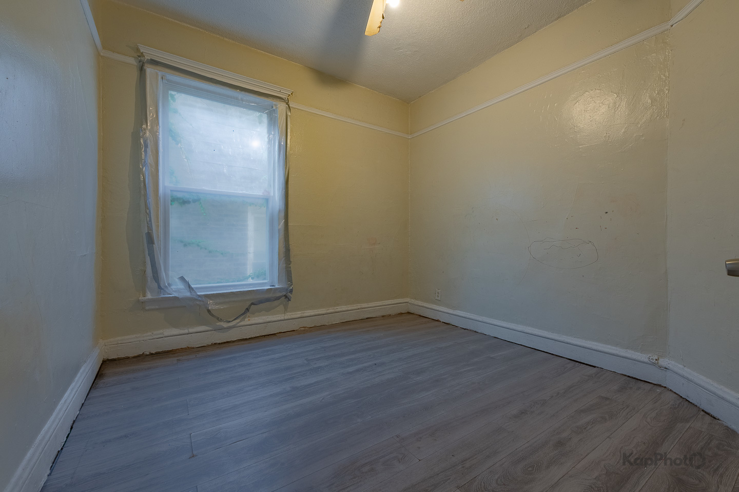 6327 S Saint Lawrence Avenue Property Photo 6