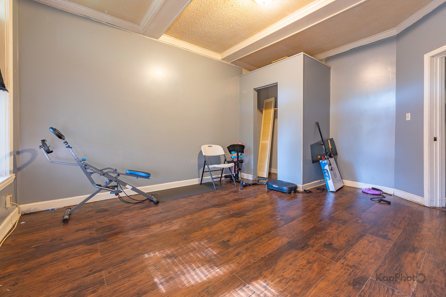 6327 S Saint Lawrence Avenue Property Photo 15