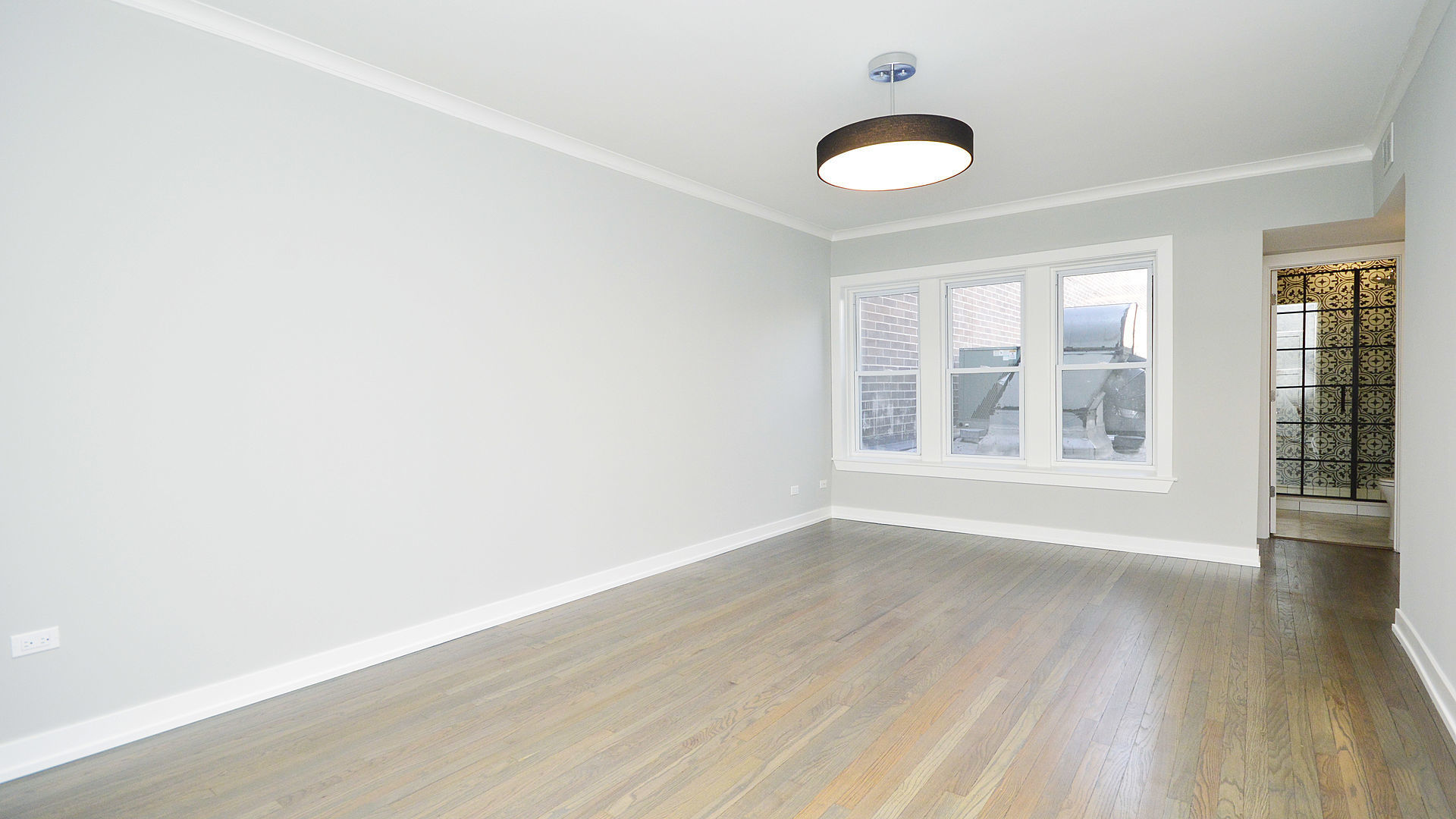 3124 N Broadway Street Property Photo 13