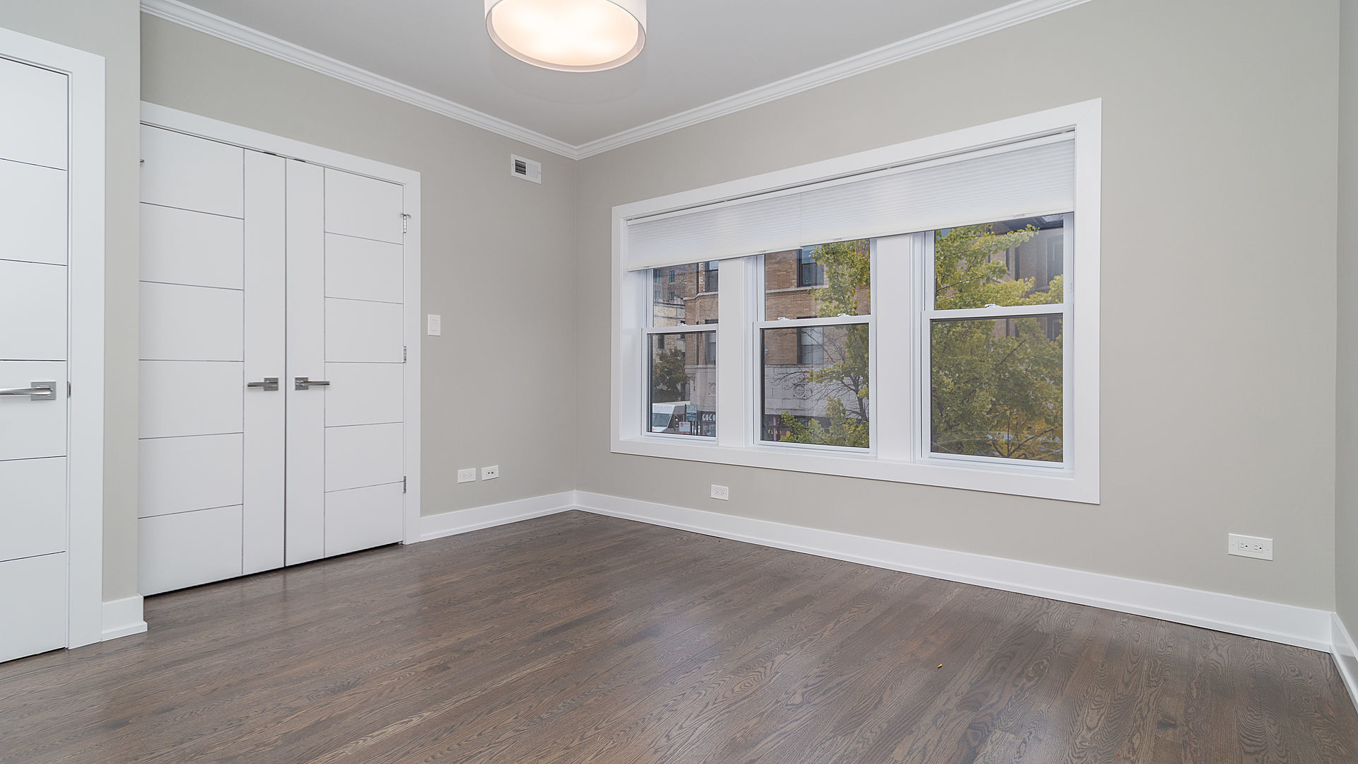 3124 N Broadway Street Property Photo 25