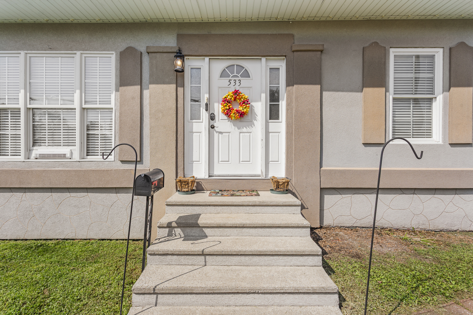 533 N Macon Street Property Photo 4