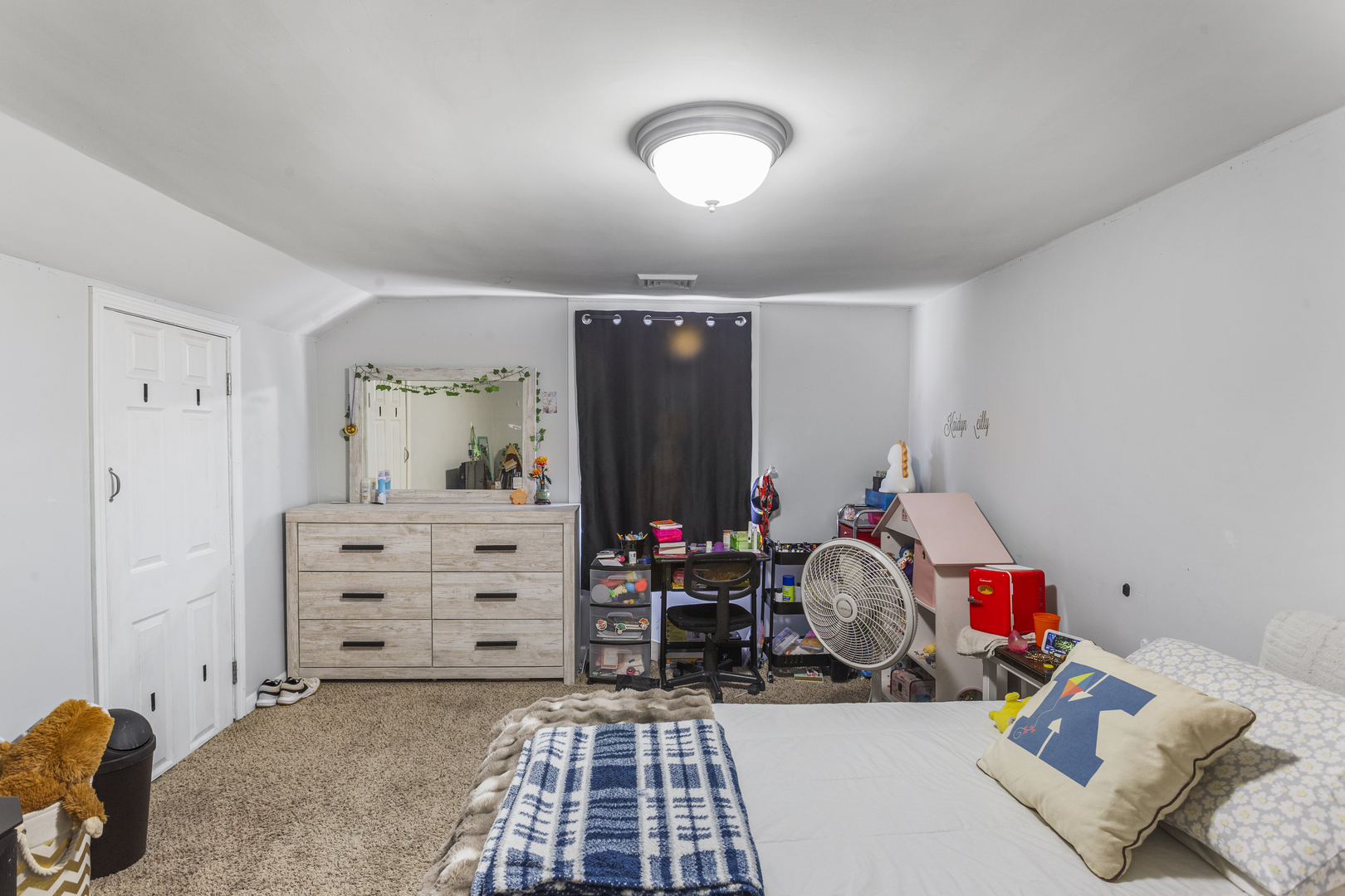 533 N Macon Street Property Photo 29