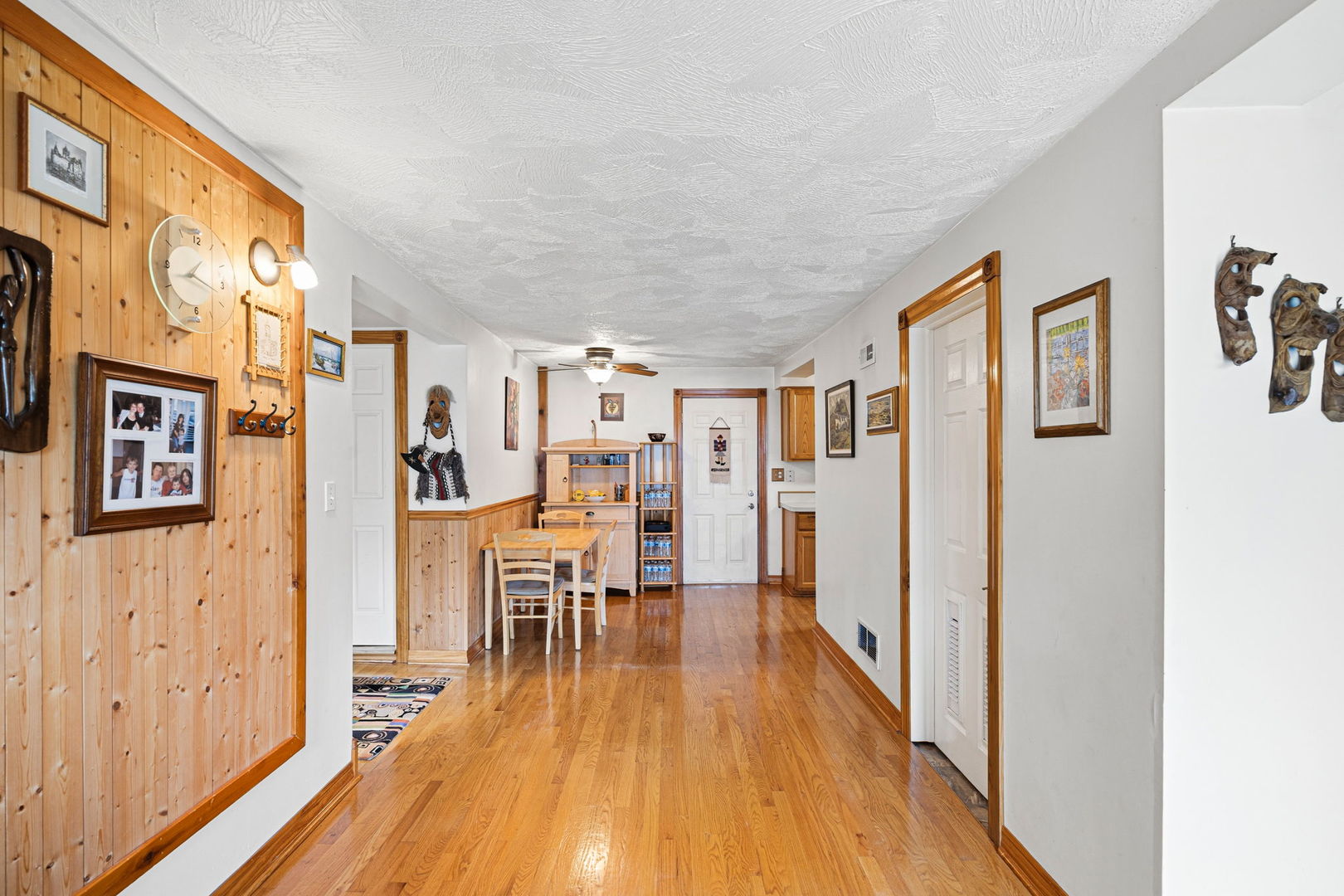 3900 Custer Avenue Property Photo 6