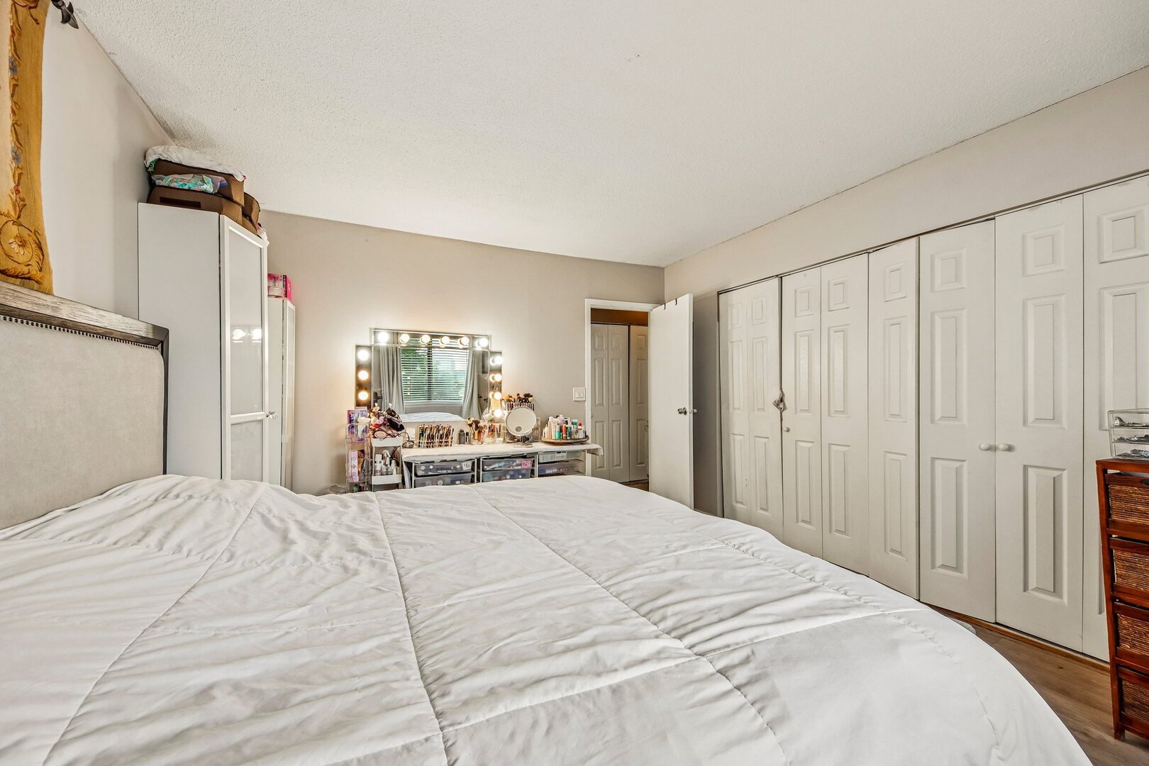 5500 Lincoln Avenue 507w Property Photo 20