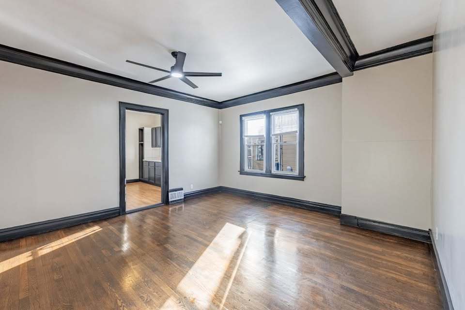1227 Emerald Avenue Property Photo 2