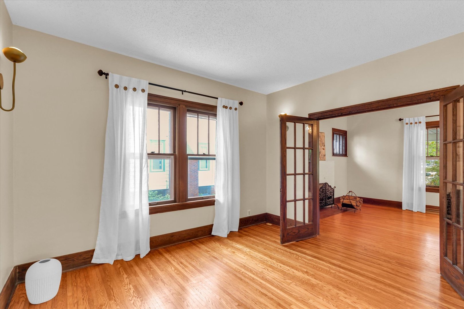 1203 S Race Street Property Photo 9