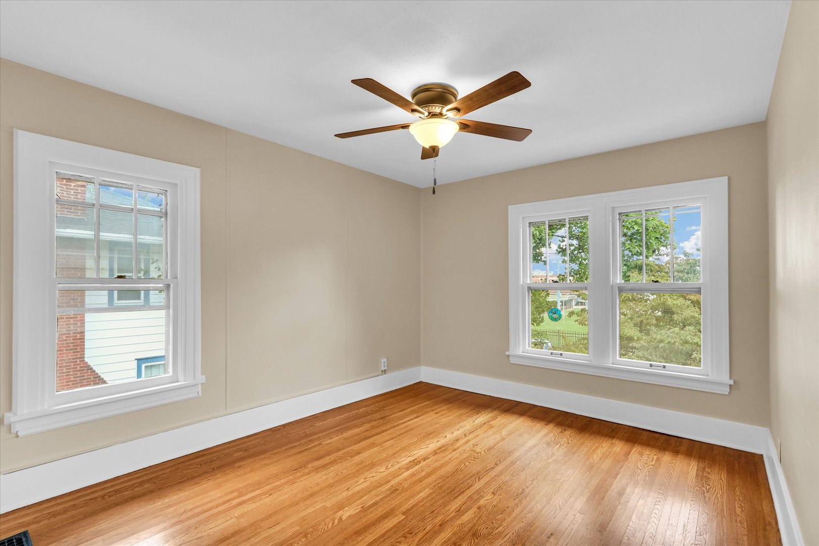1203 S Race Street Property Photo 24