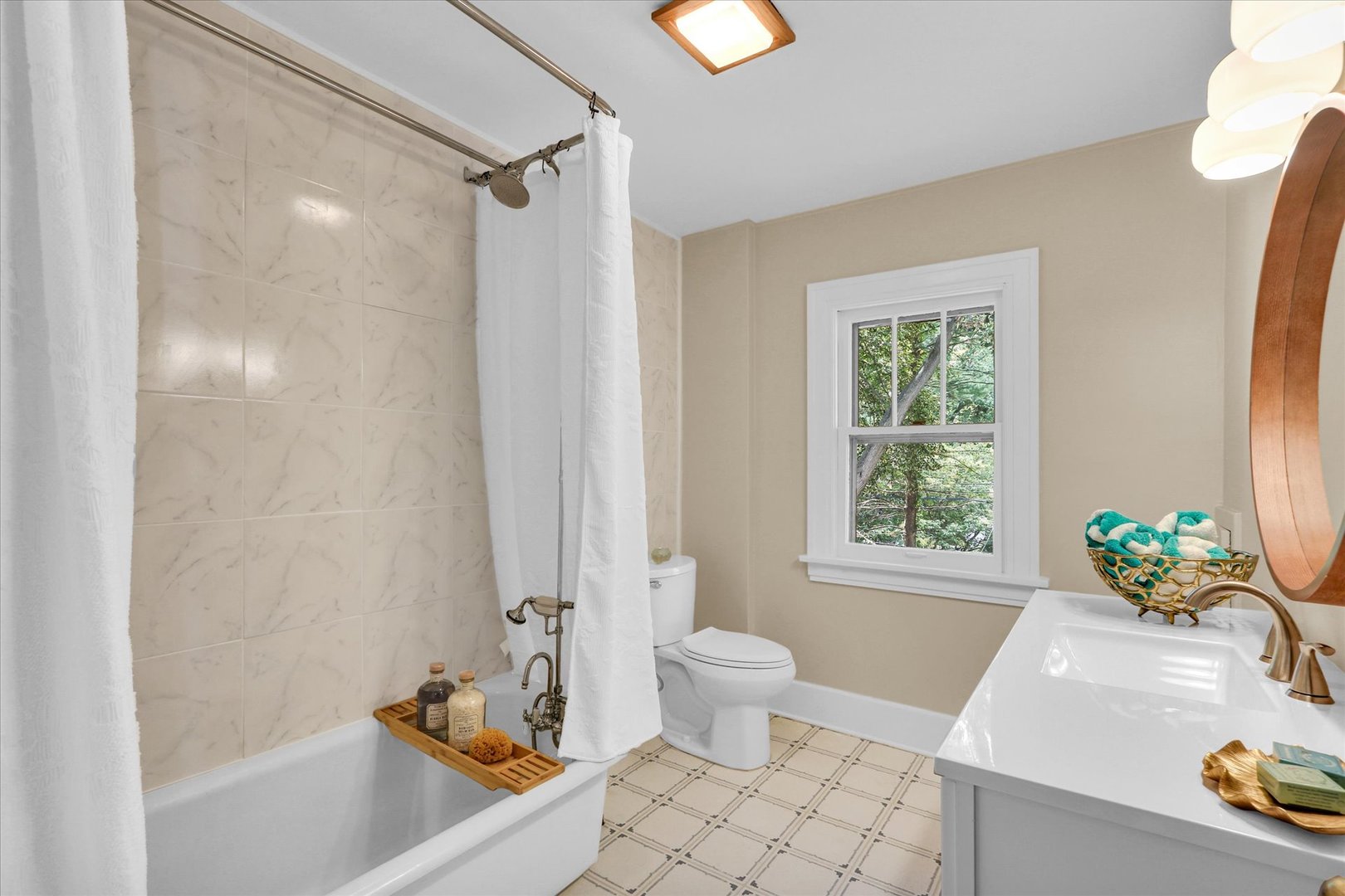 1203 S Race Street Property Photo 28