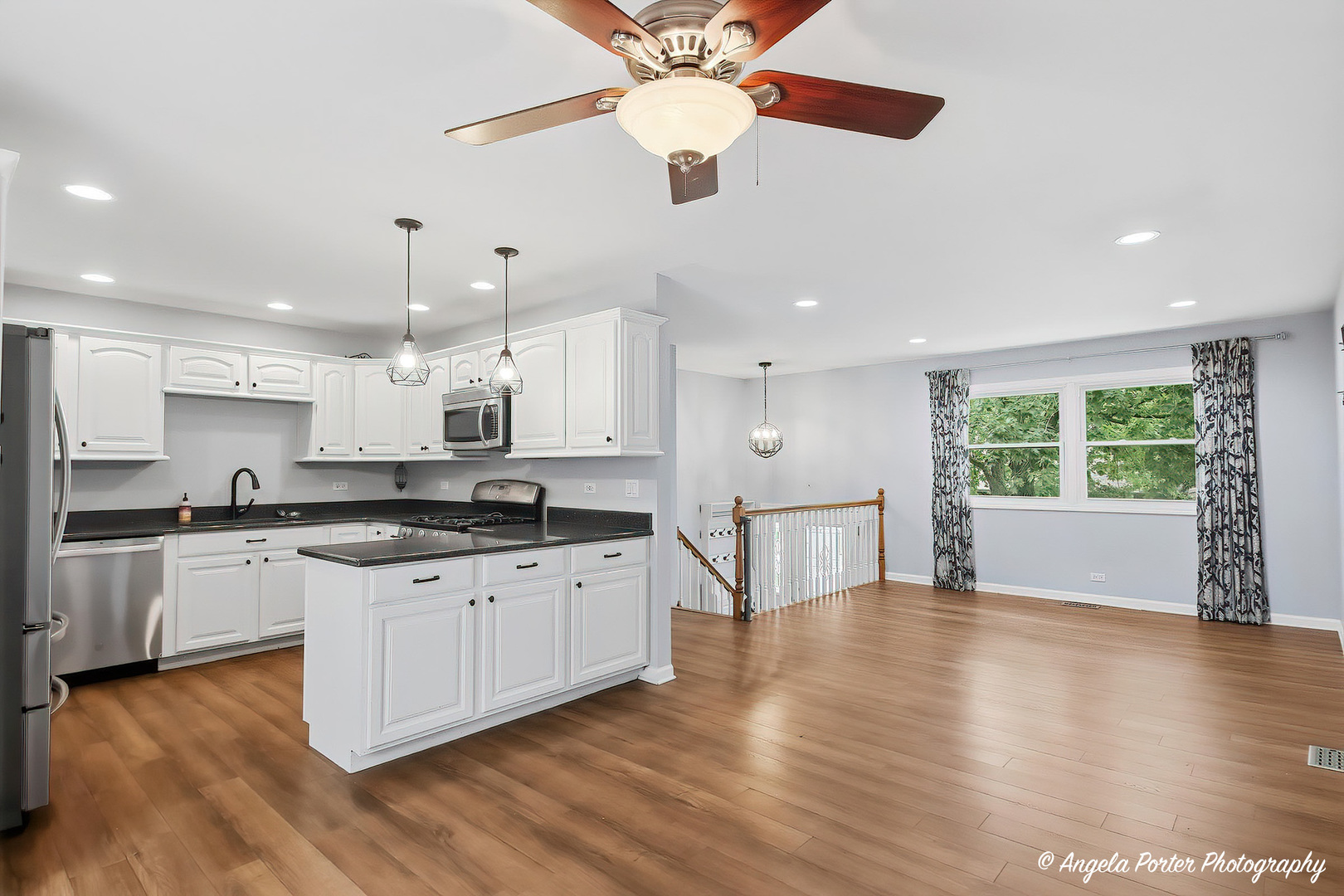 1011 Washington Avenue Property Photo 9
