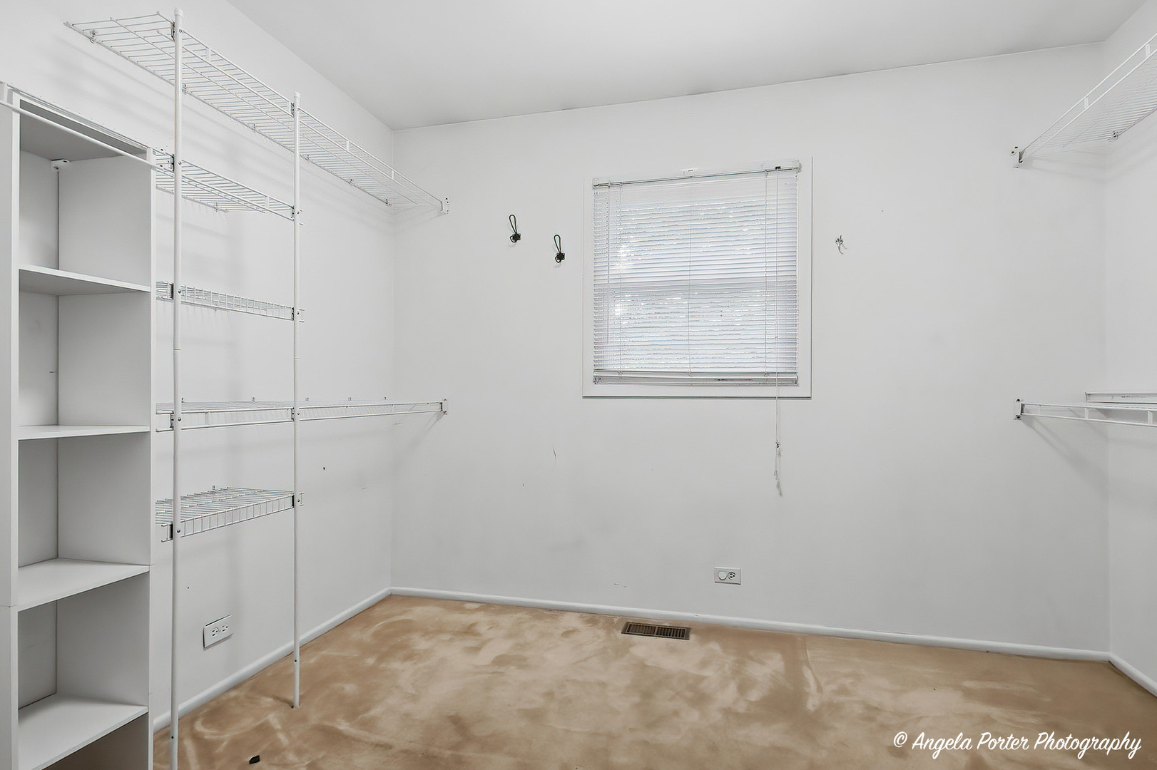 1011 Washington Avenue Property Photo 22