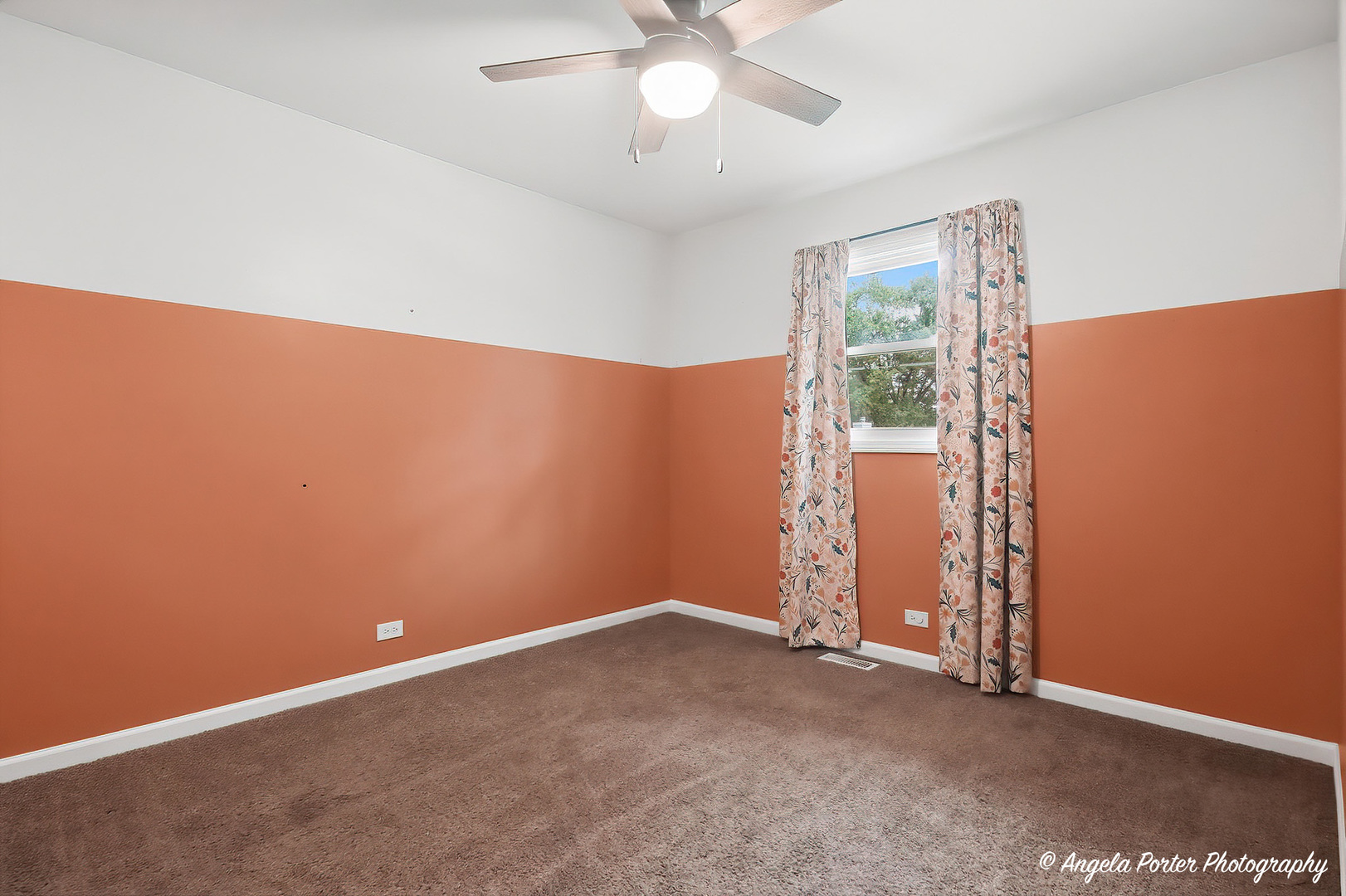 1011 Washington Avenue Property Photo 24