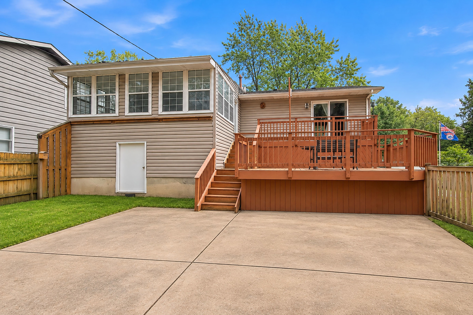 1011 Washington Avenue Property Photo 36
