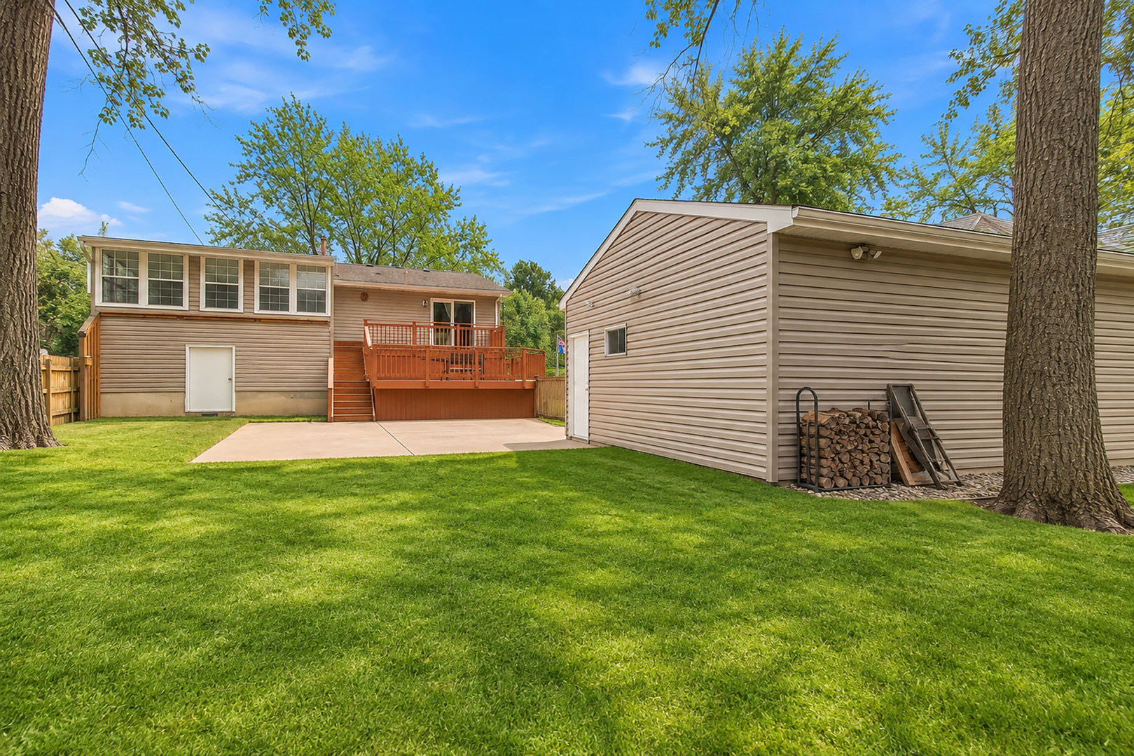 1011 Washington Avenue Property Photo 37