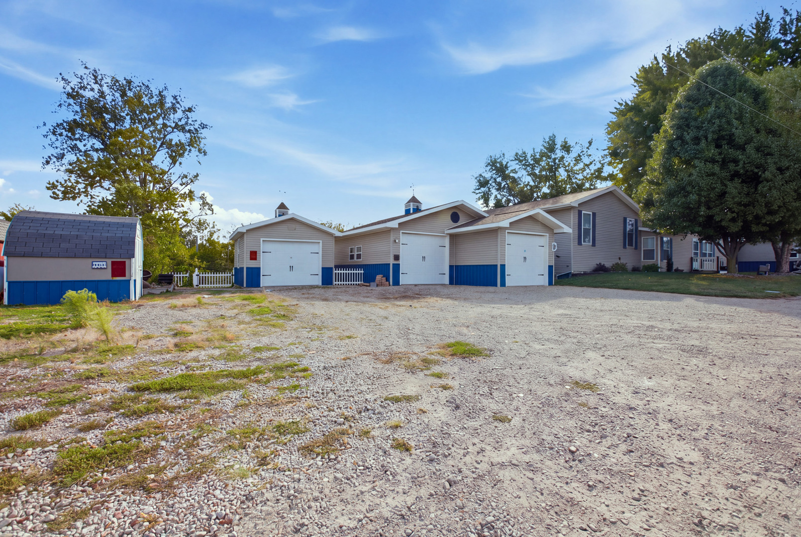 180 Clear Creek Drive Property Photo 13