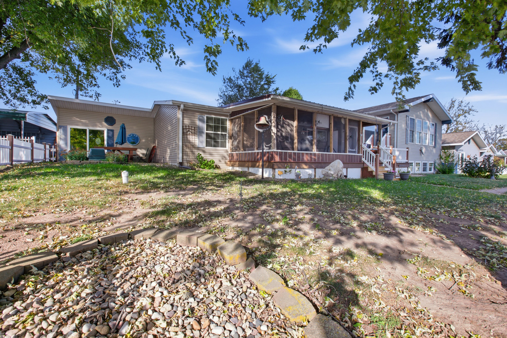 180 Clear Creek Drive Property Photo 15
