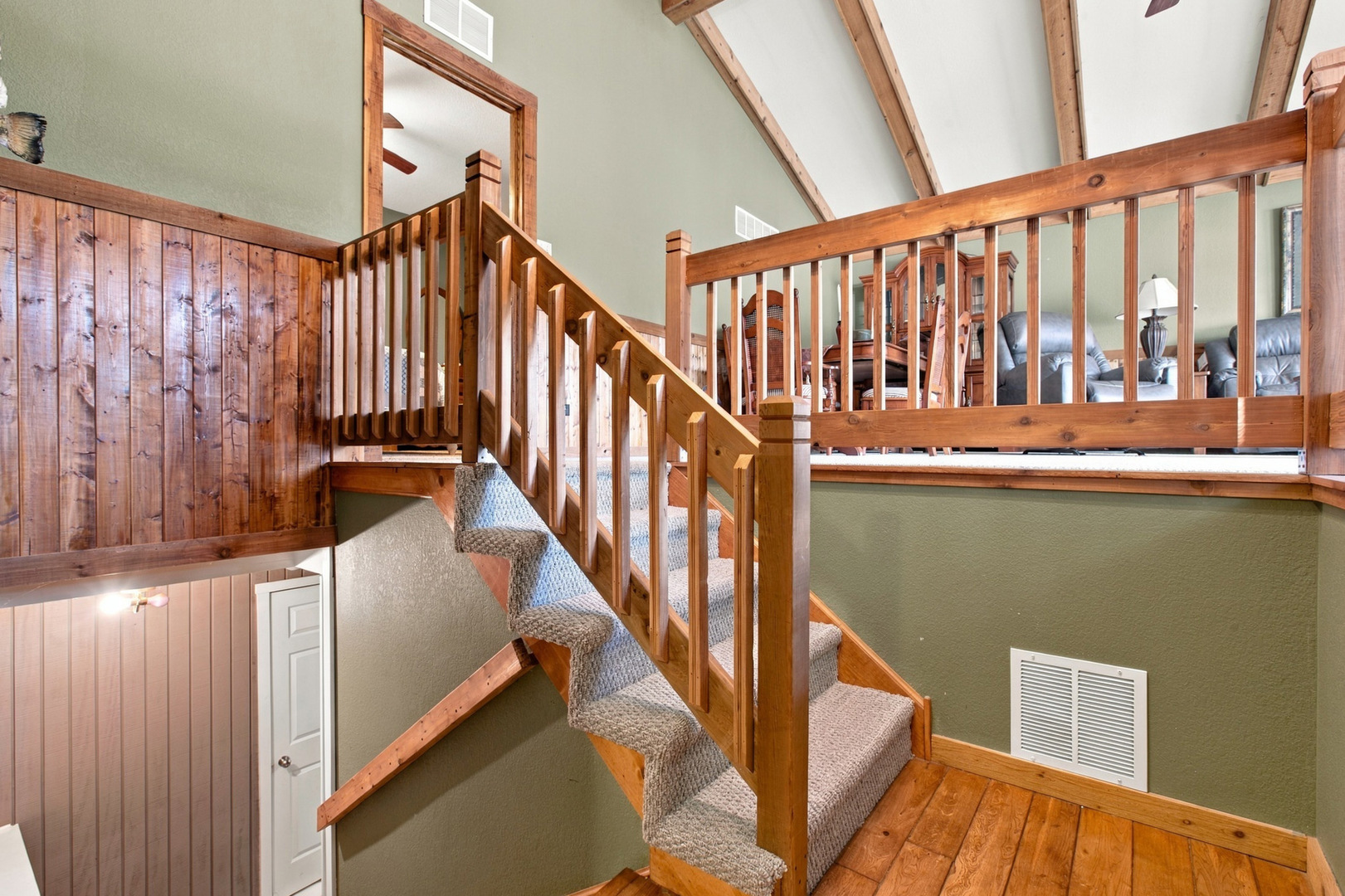 180 Clear Creek Drive Property Photo 23
