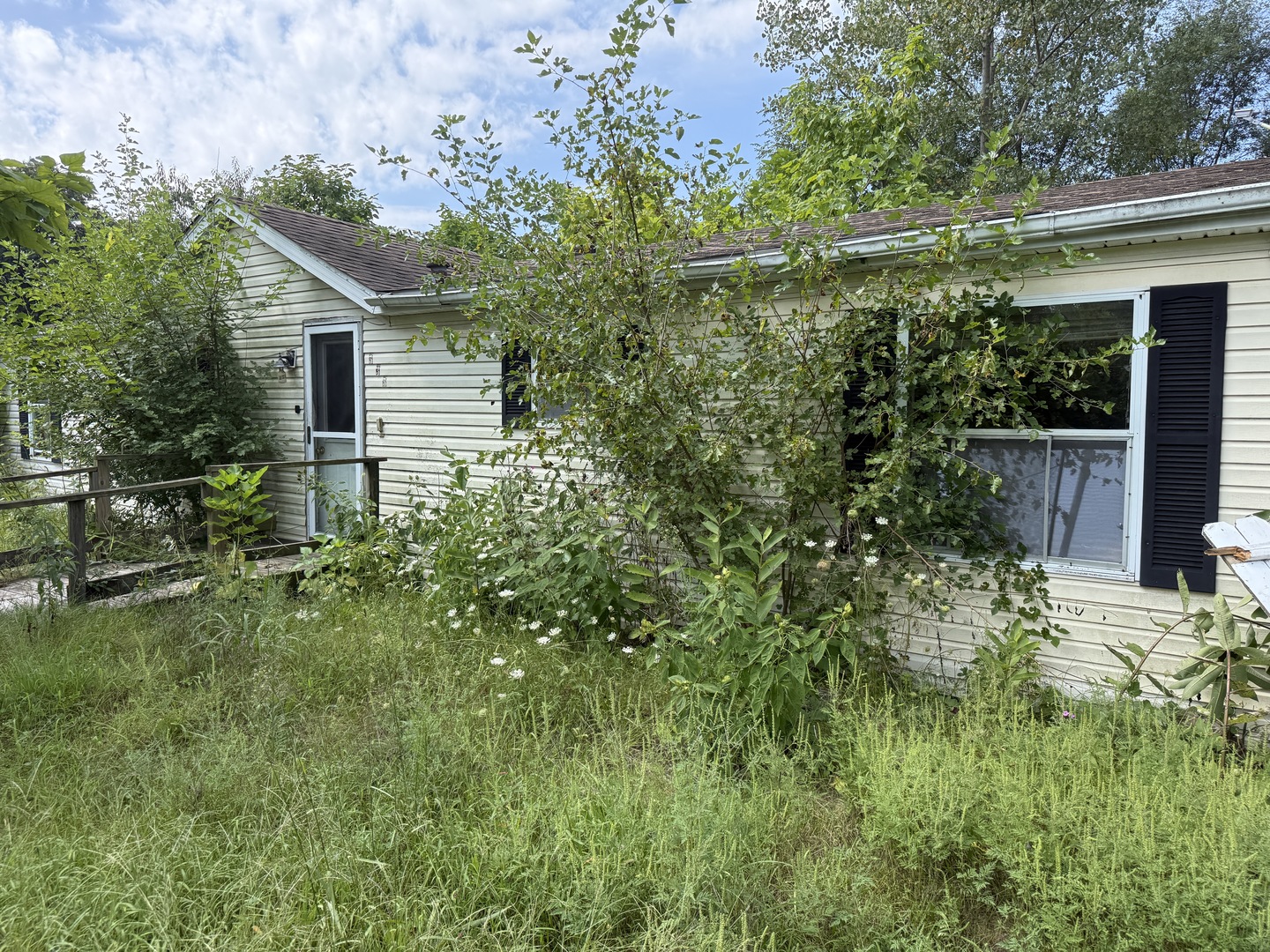 125 S Bower Road Property Photo 1