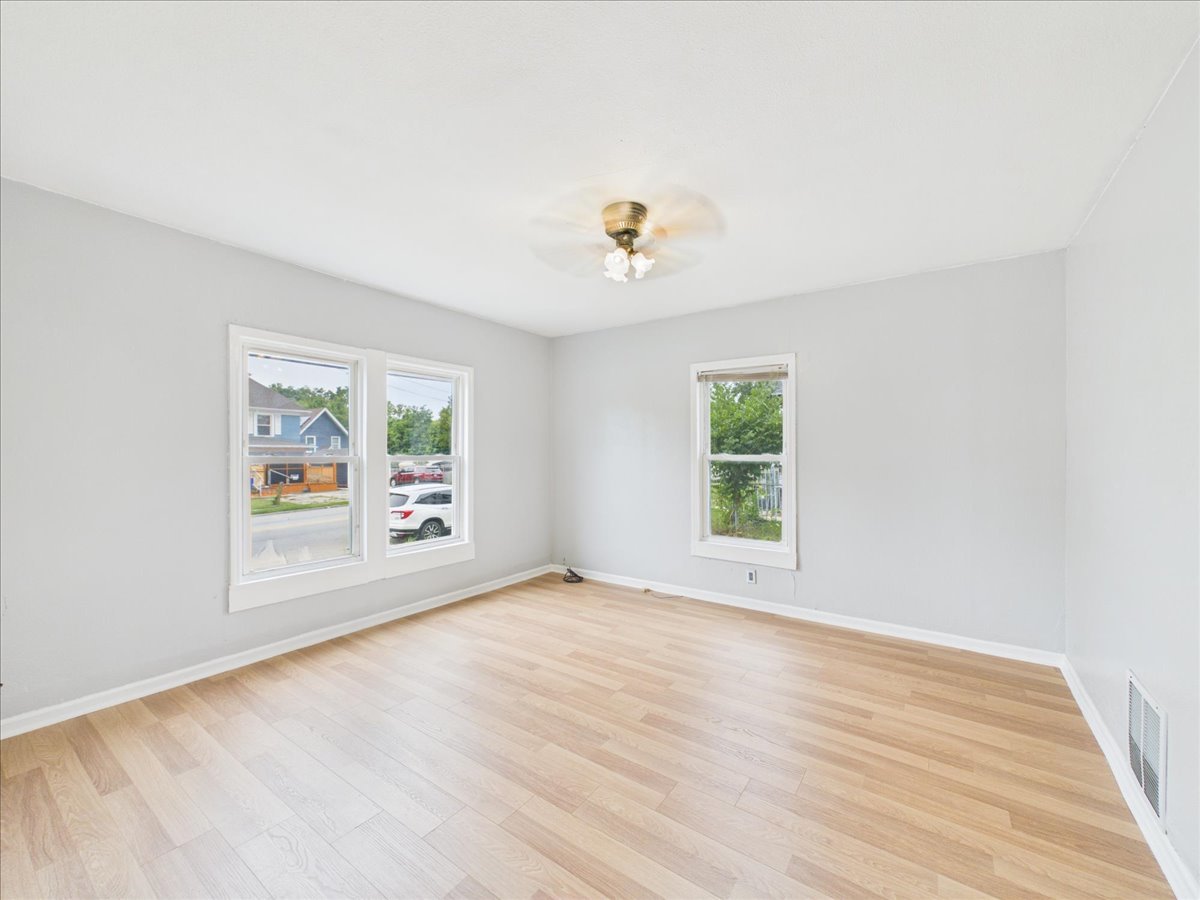 701 Montague Street Property Photo 9