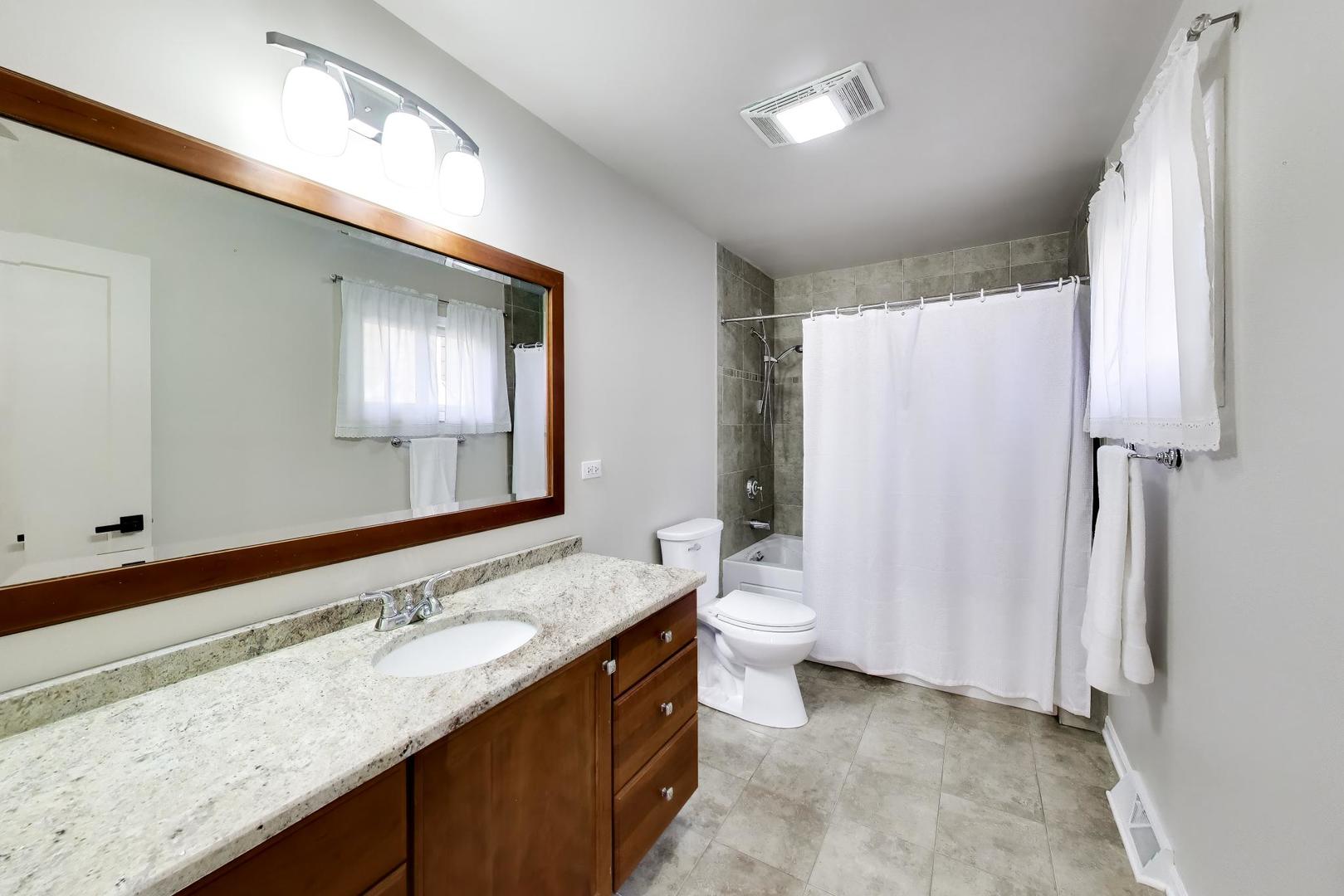 101 N Clay Street Property Photo 15