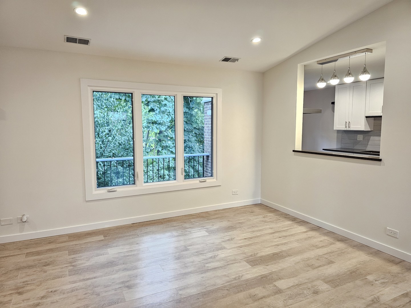 183 Grove Avenue C Property Photo 12