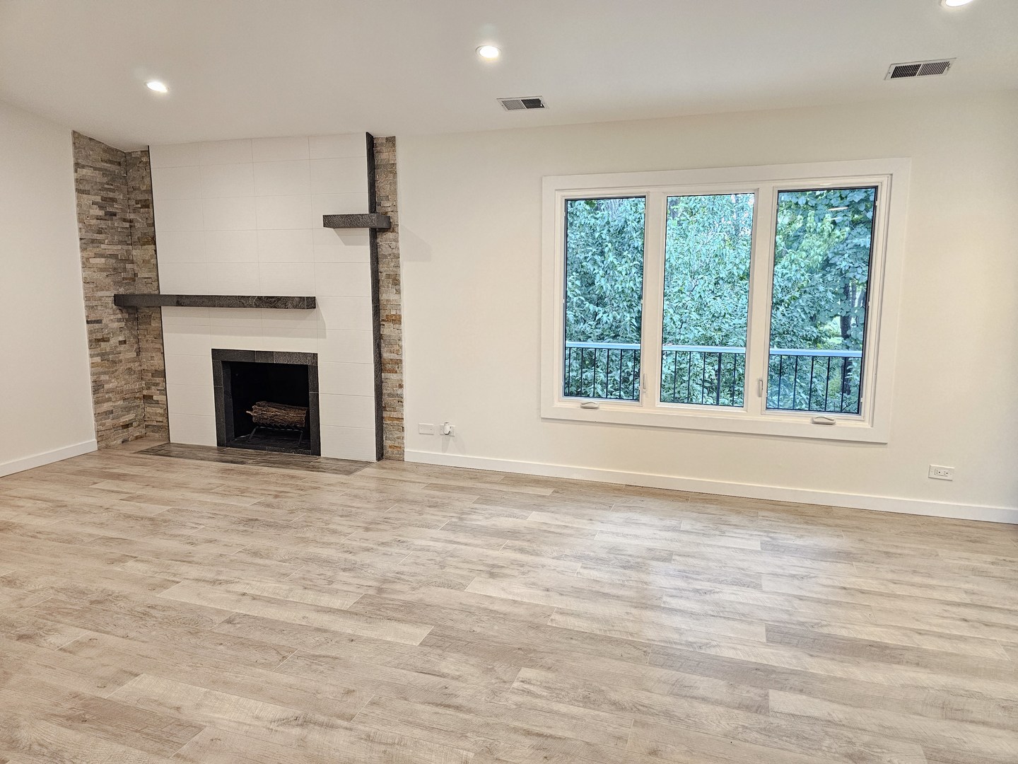 183 Grove Avenue C Property Photo 15