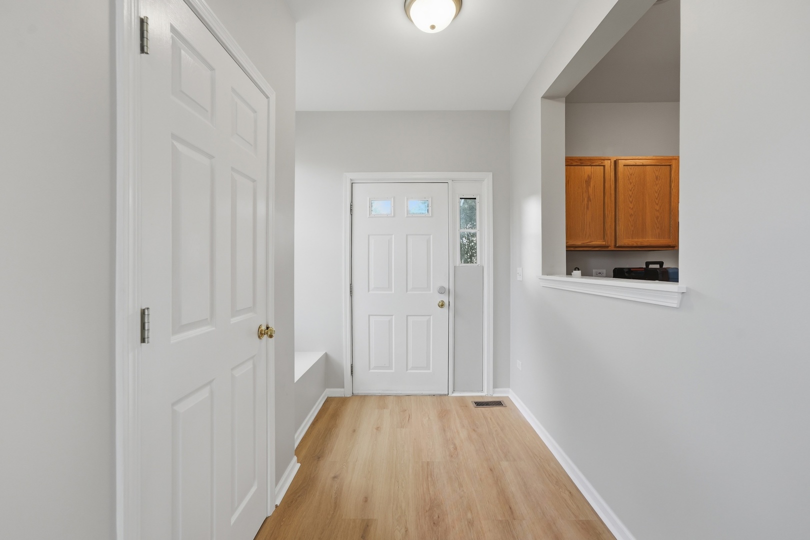3133 Falling Waters Lane Property Photo 4