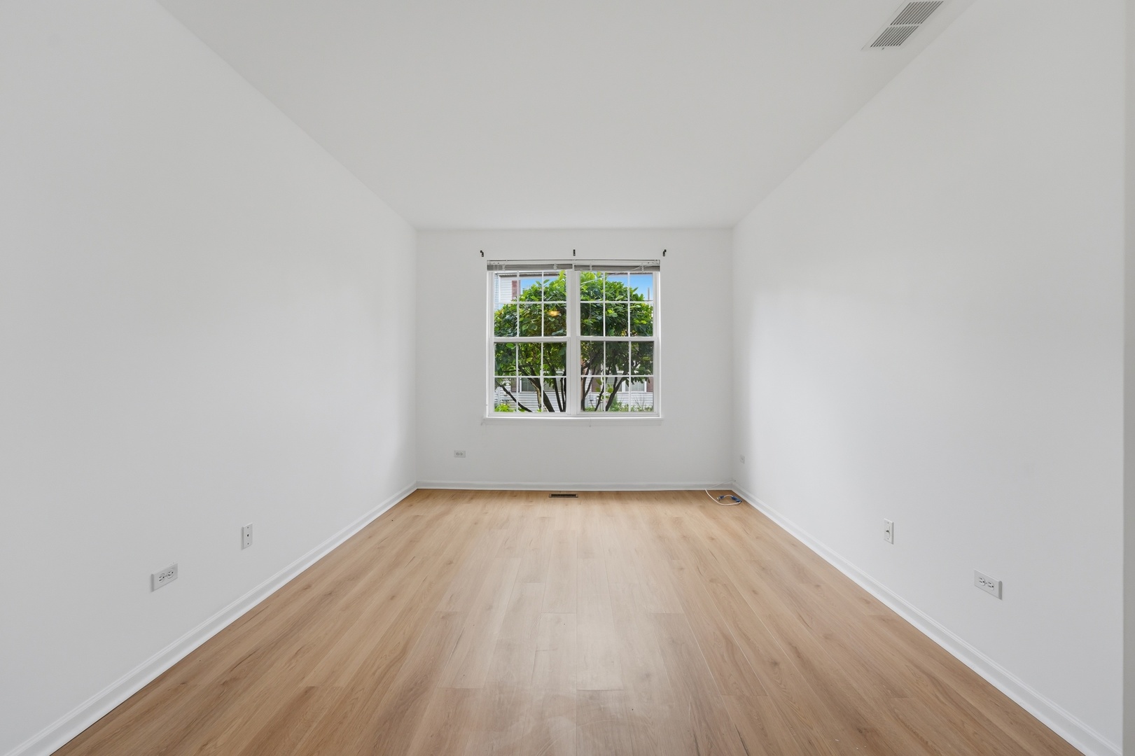 3133 Falling Waters Lane Property Photo 17