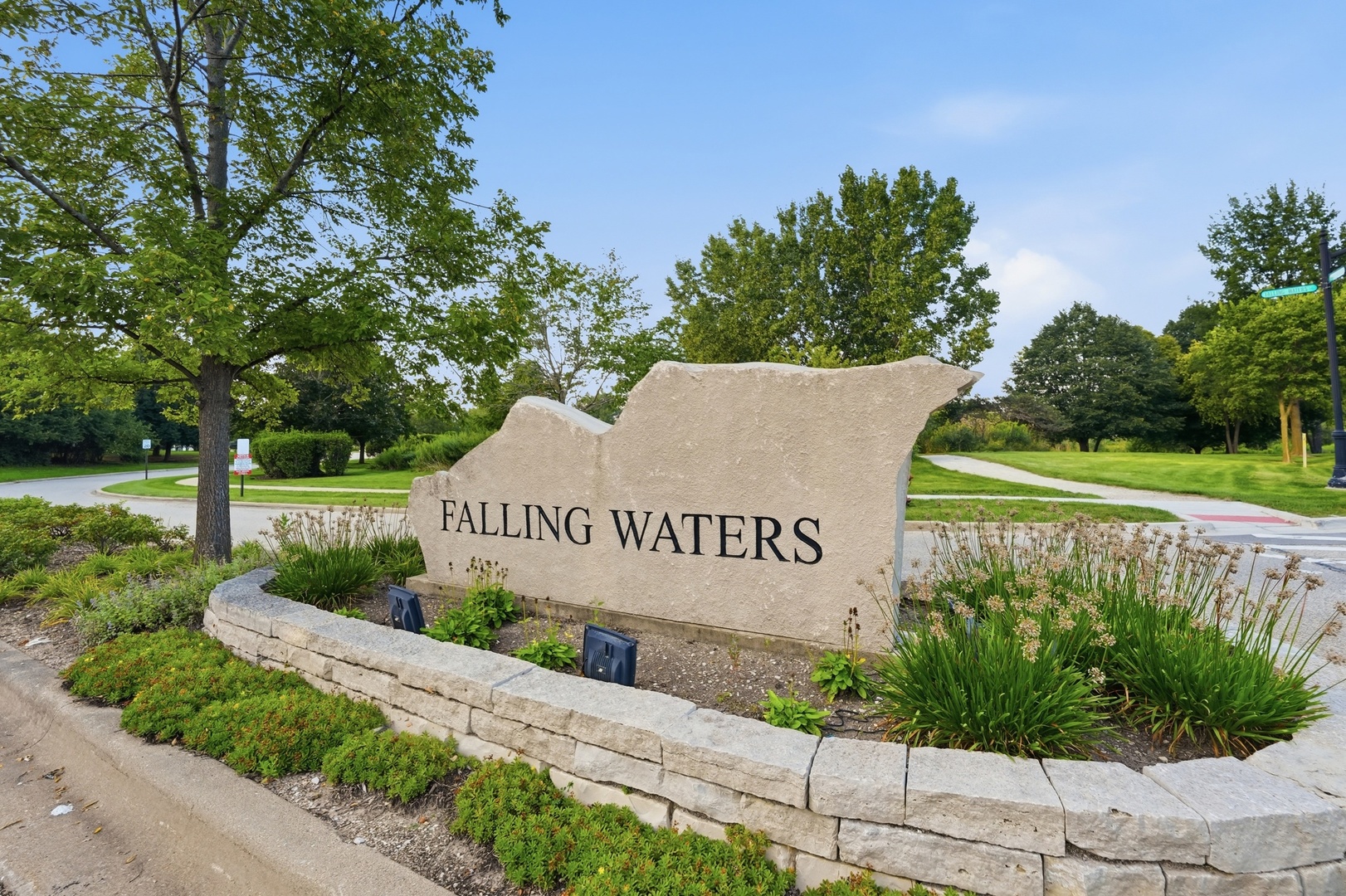 3133 Falling Waters Lane Property Photo 32