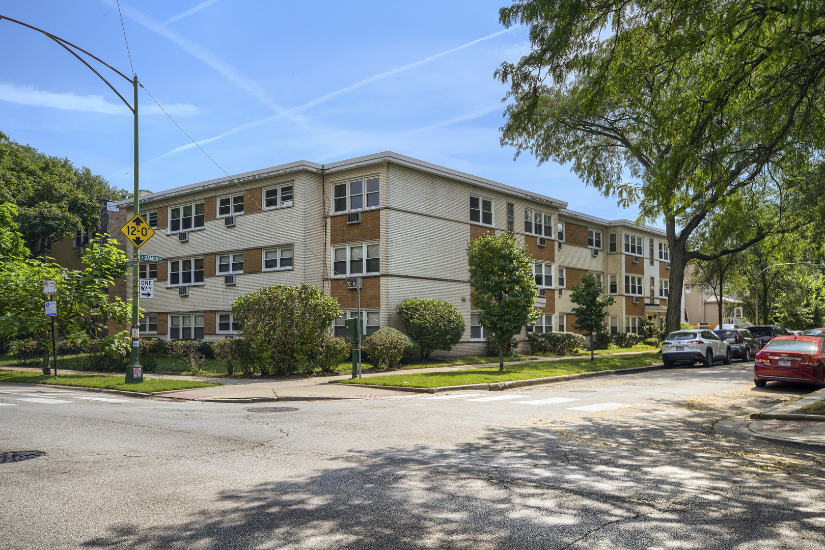 7133 N Damen Avenue 3D Property Photo 1