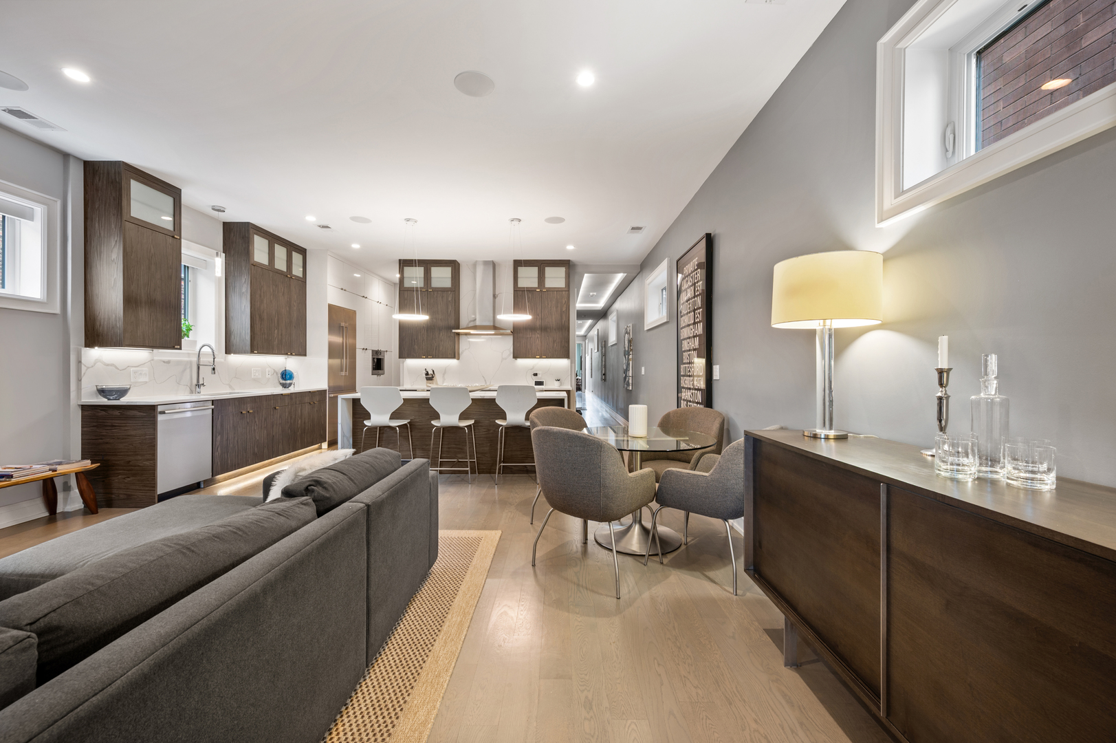 729 W Diversey Parkway 2 Property Photo 13