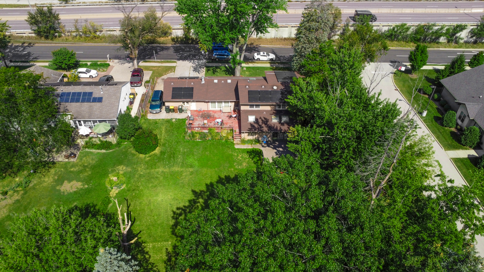 11 W Palatine (frontage) Road Property Photo 19