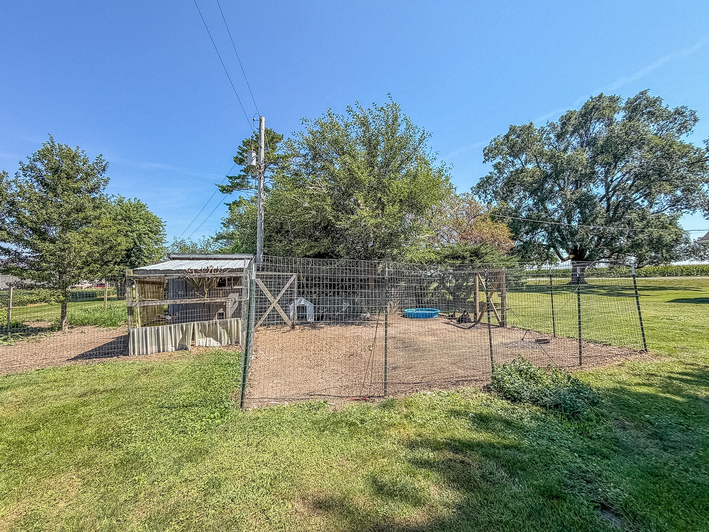 2066 County Road 3000 Property Photo 41