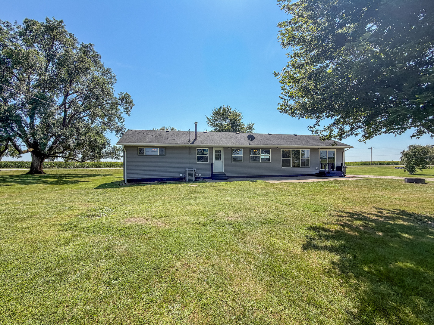 2066 County Road 3000 Property Photo 44