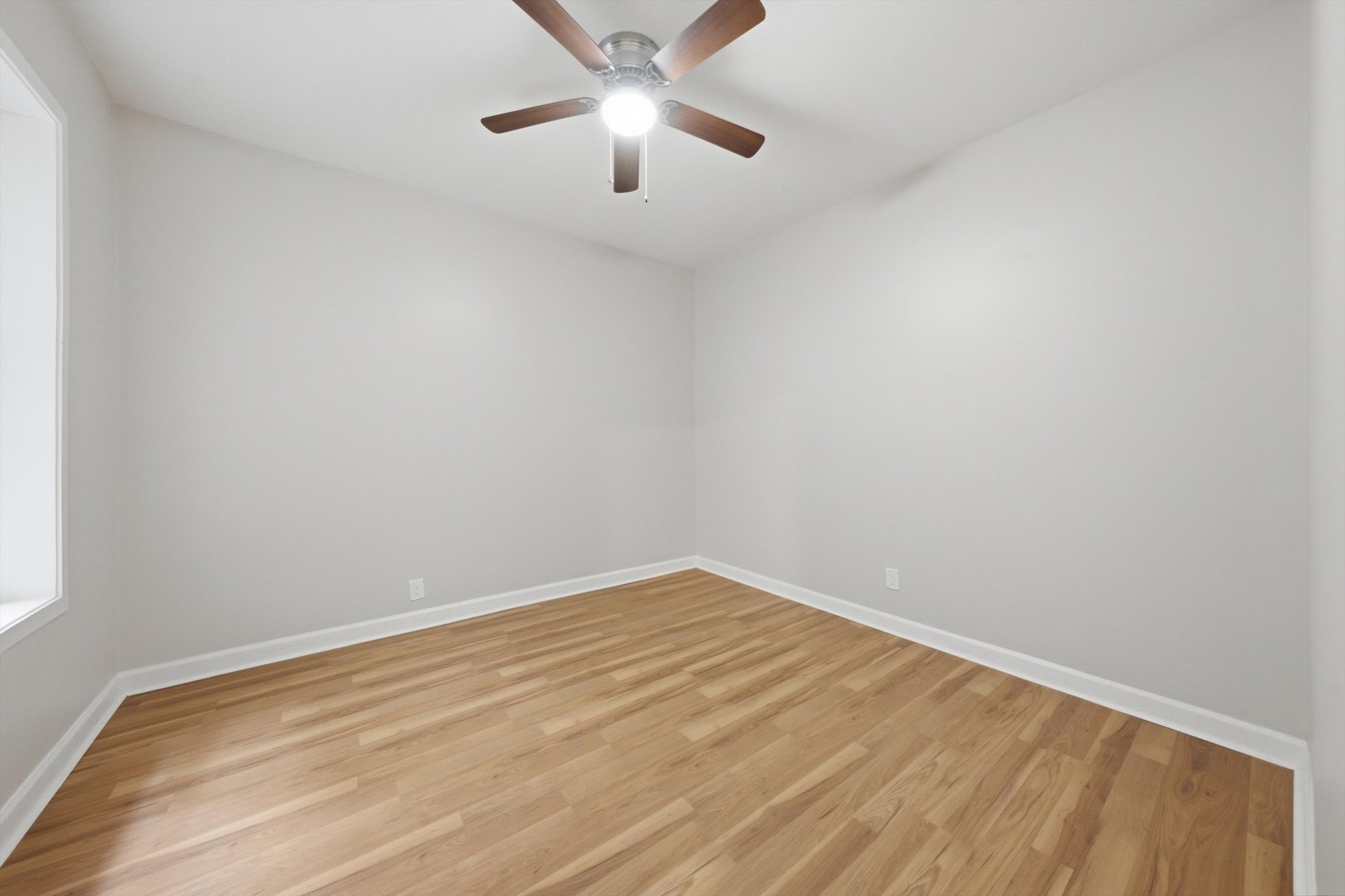 7131 S Normal Boulevard Property Photo 11