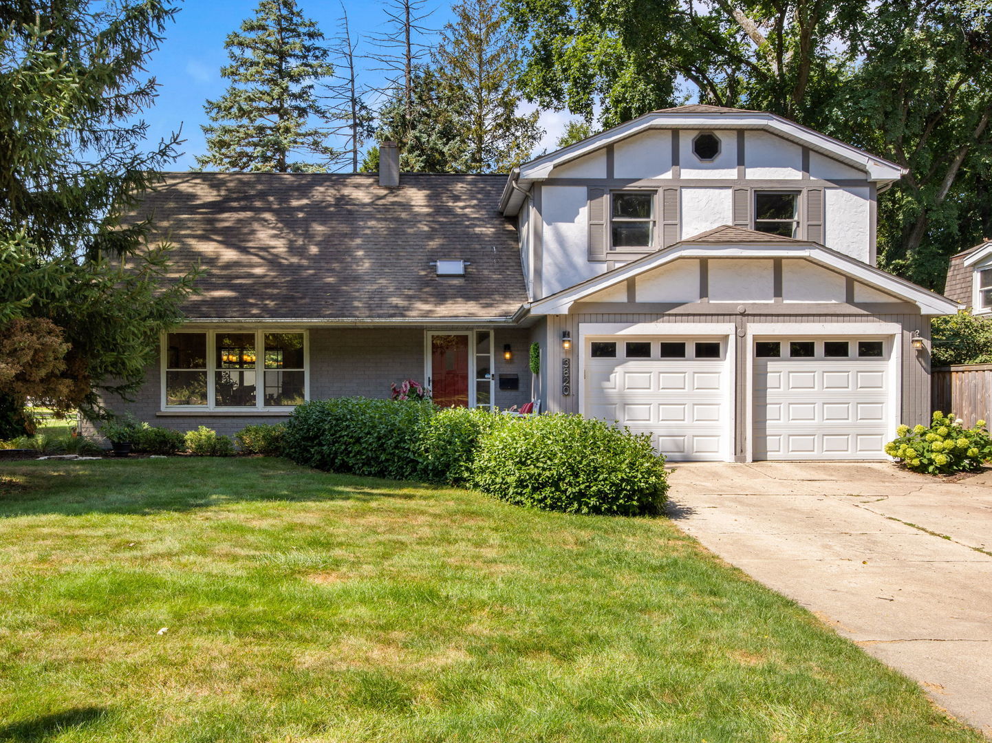 3820 Saratoga Avenue Property Photo 1