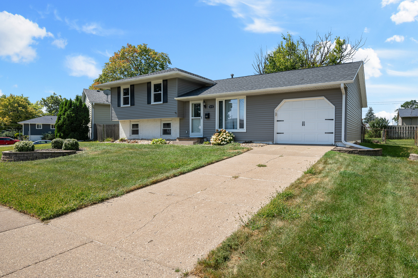 3410 18th Street Property Photo 2