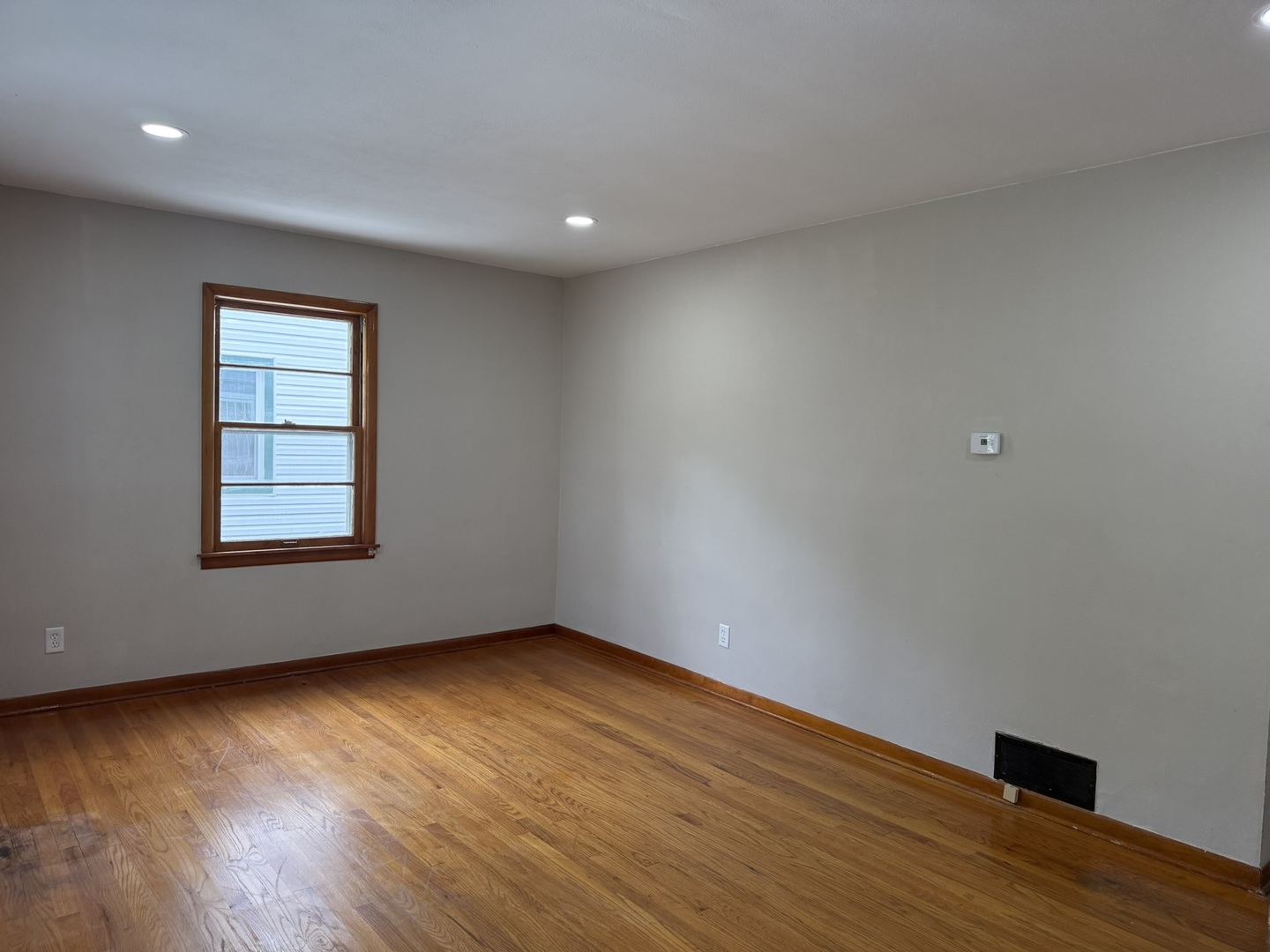 1908 W Pearl Avenue Property Photo 9