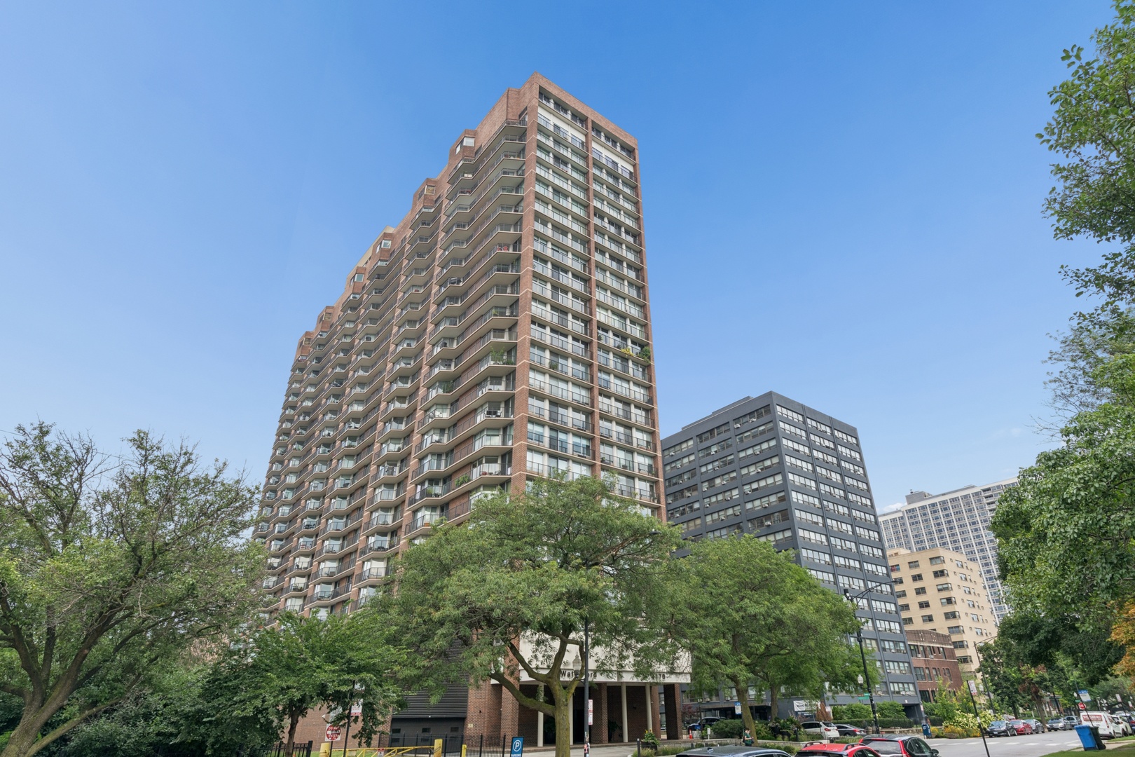 4170 N Marine Drive 14k Property Photo 1