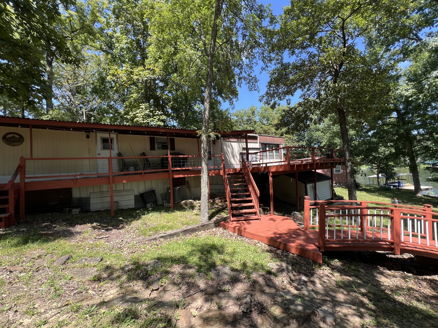 530 Marina Circle Property Photo 5
