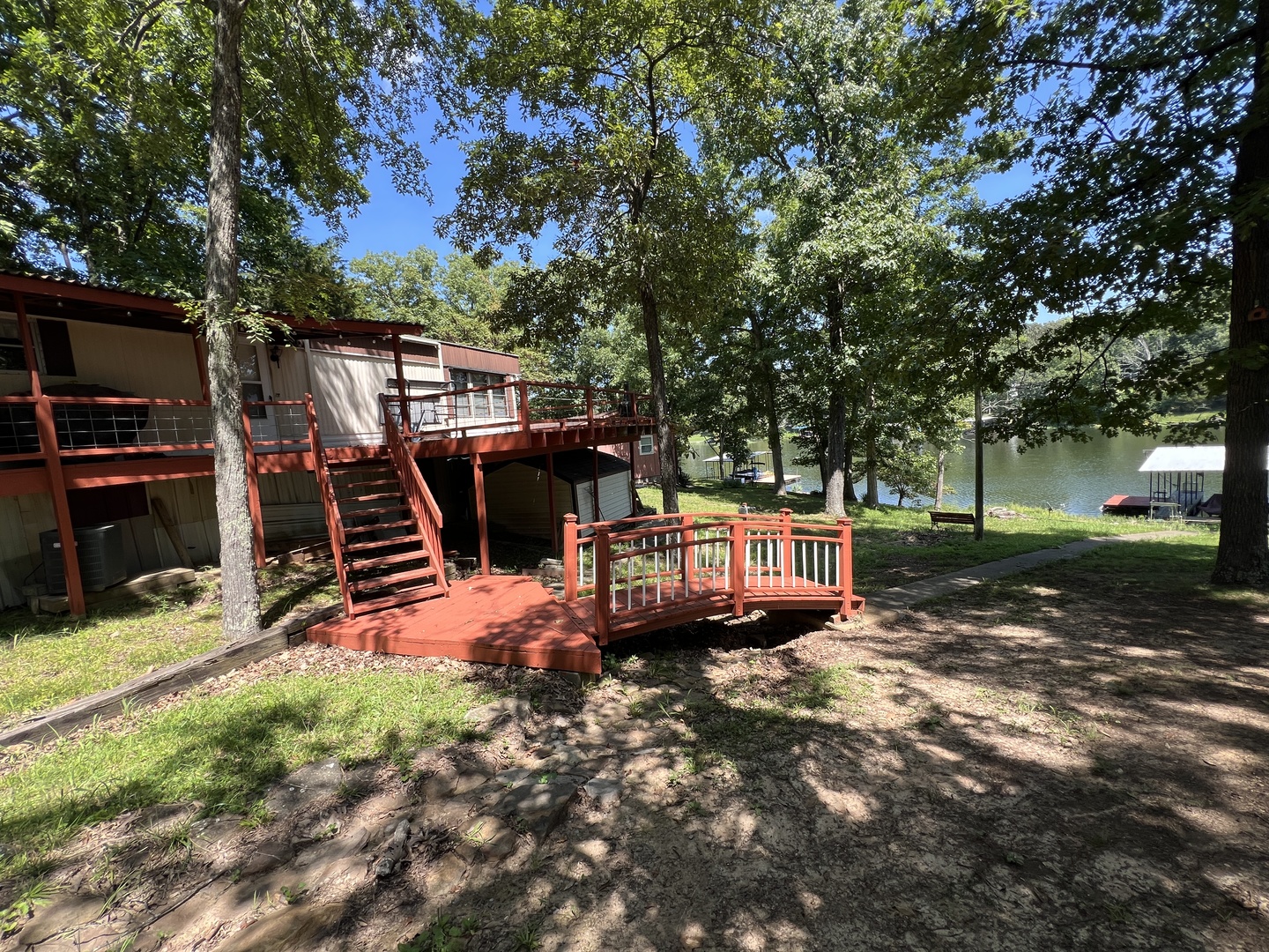 530 Marina Circle Property Photo 6