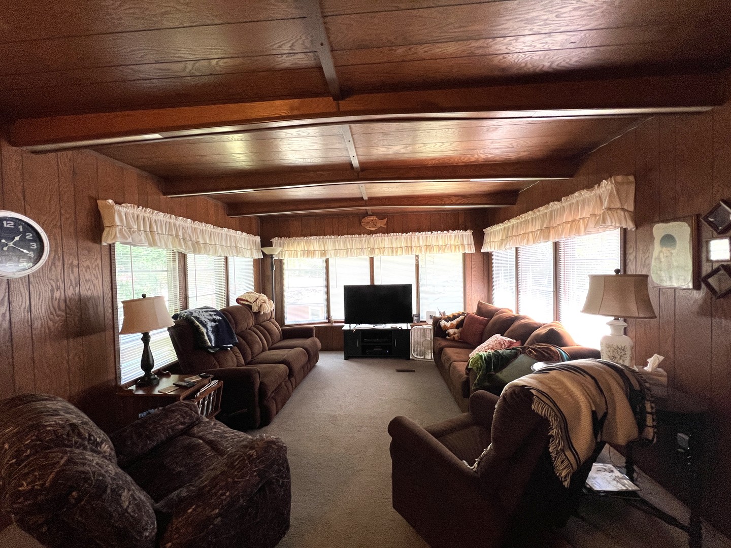 530 Marina Circle Property Photo 11