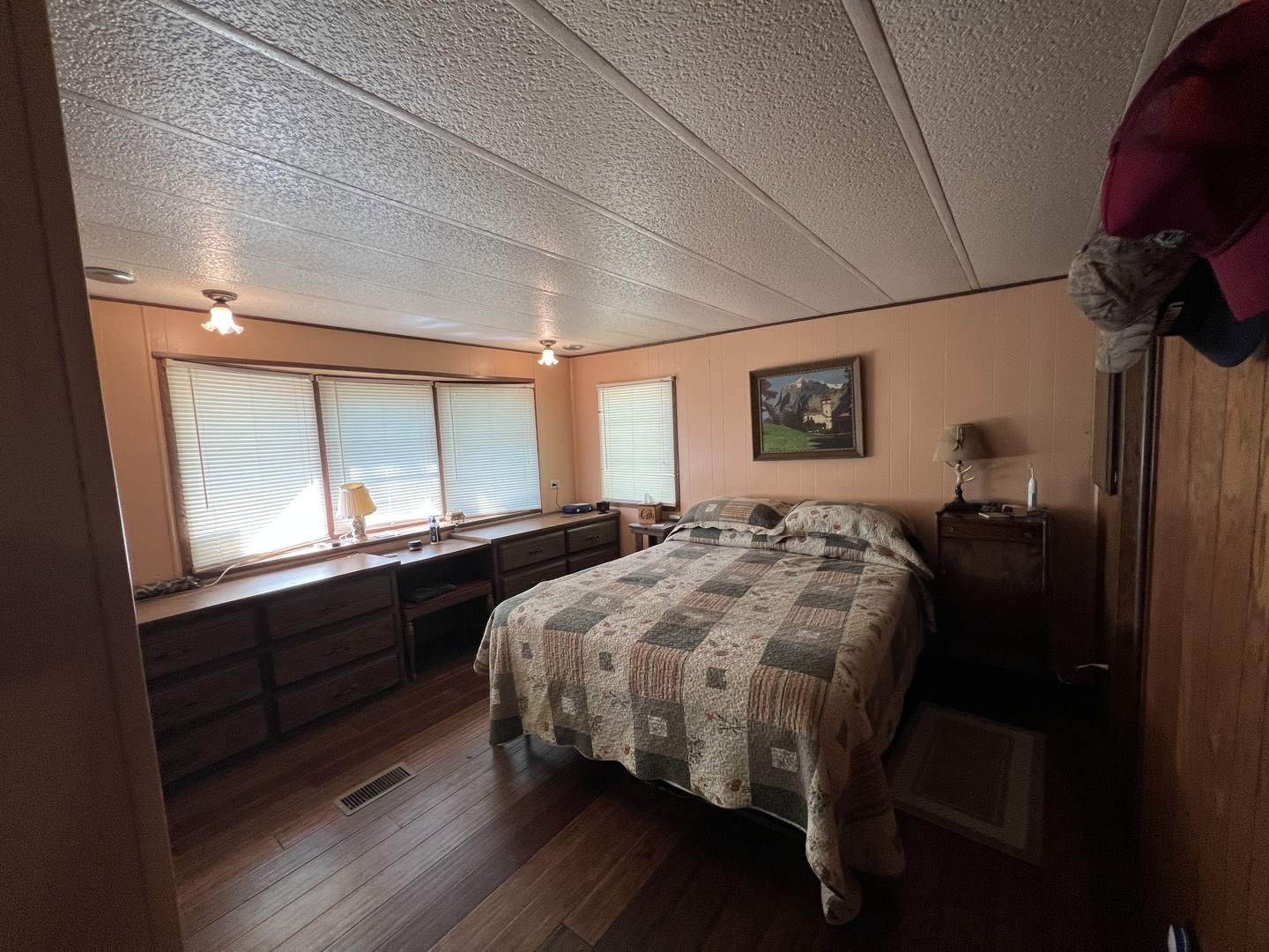 530 Marina Circle Property Photo 19