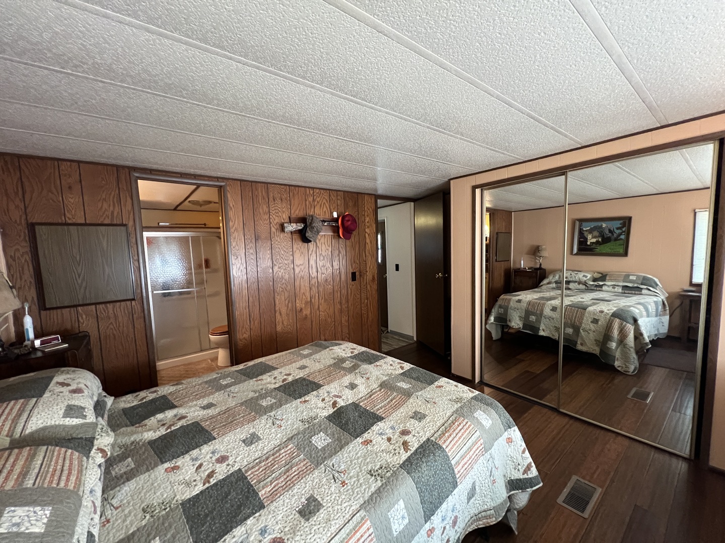 530 Marina Circle Property Photo 21